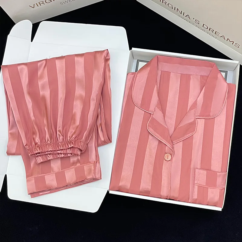 Pijama de calças compridas com - Shorts avaliação e preço